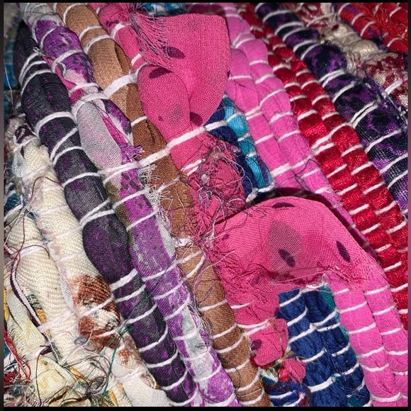 SOLD - Chindi Rug Boho Bohemian Rag Rug - Picture 4 of 6